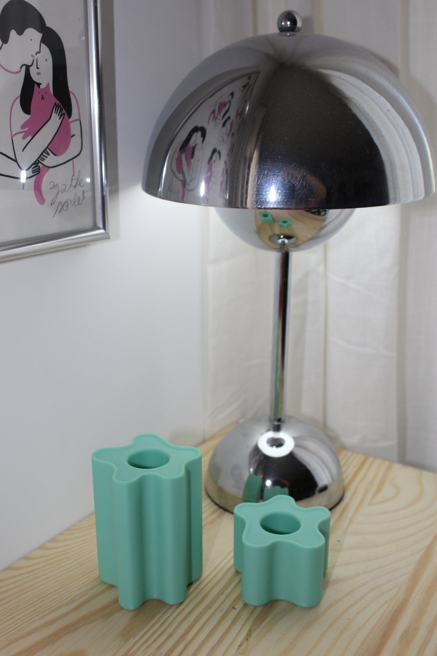 Lot de deux bougeoirs vert pastel, objets déco imprimés en 3D, artisanat francais, slow design, matériau végétal recyclé