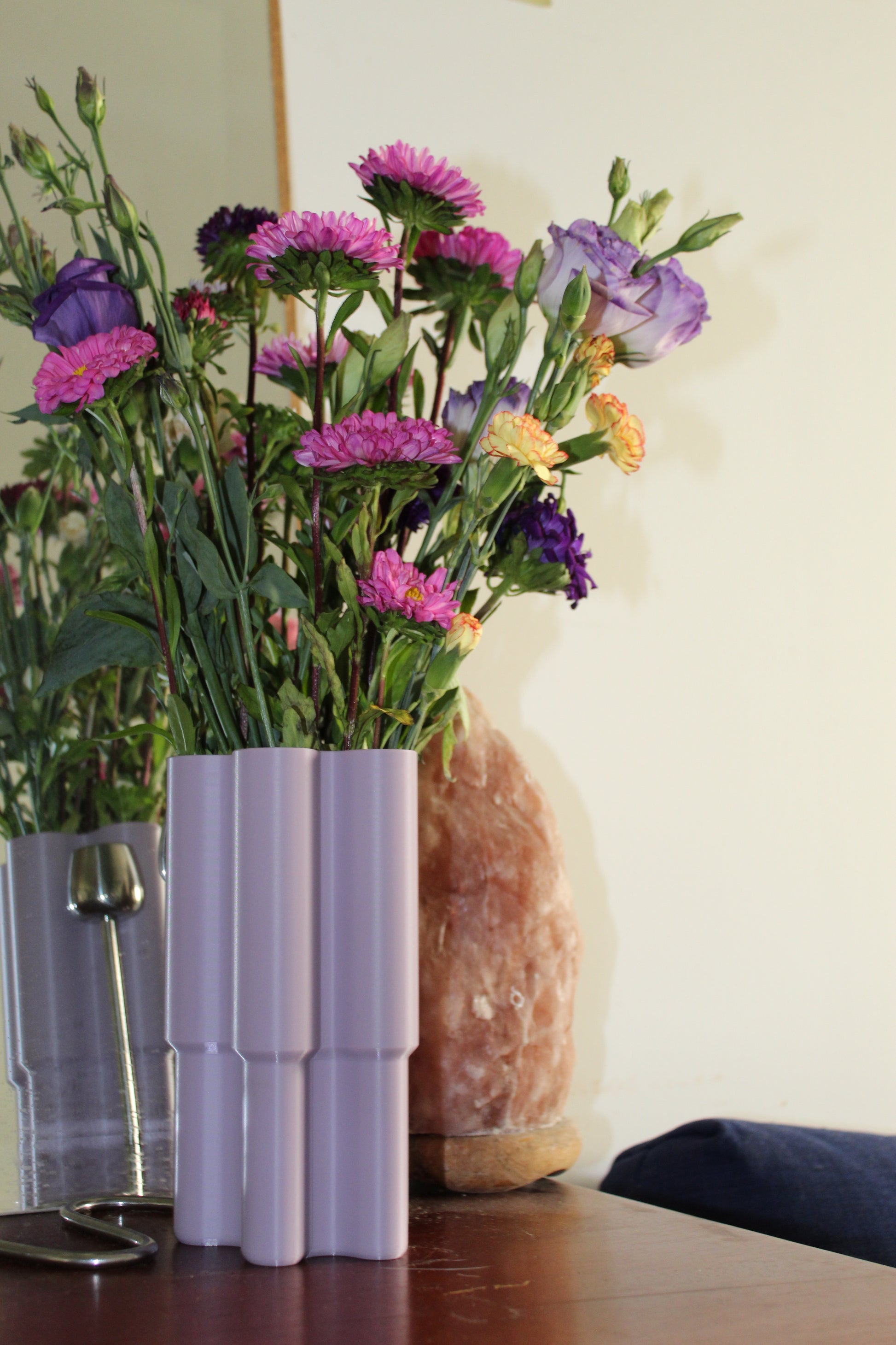 Mini vase violet pastel design, objet déco, fleurs colorés, impression 3D, artisanat francais, écoresponsable, slow design, matériau végétal recyclé