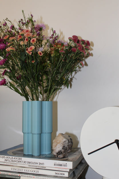 Mini vase bleu pastel design, objet déco, fleurs colorés, impression 3D, artisanat francais, écoresponsable, slow design, matériau végétal recyclé