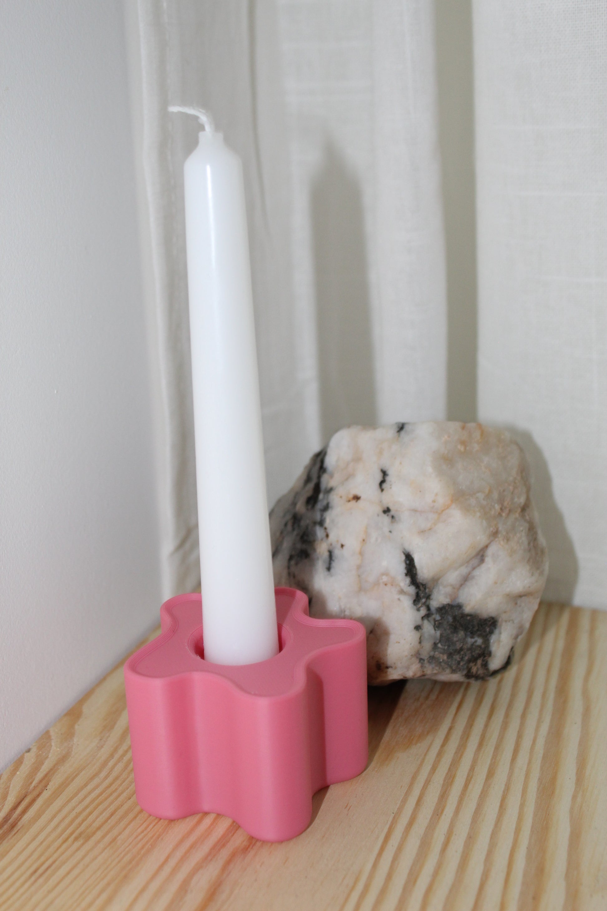 Bougeoir rose pastel design, objet déco, impression 3D, artisanat francais, écoresponsable, slow design, matériau végétal recyclé