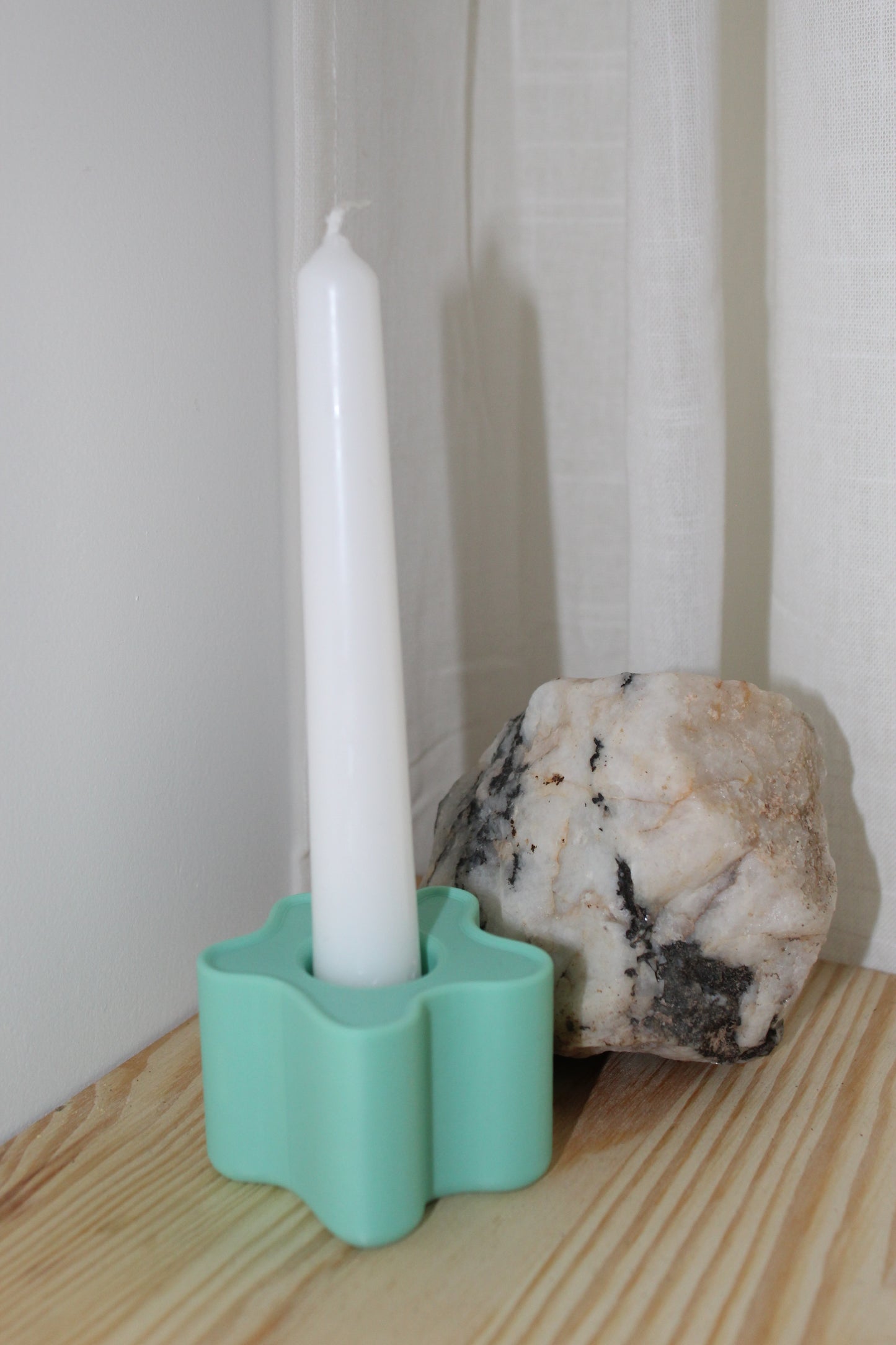 Bougeoir vert pastel design, objet déco, impression 3D, artisanat francais, écoresponsable, slow design, matériau végétal recyclé